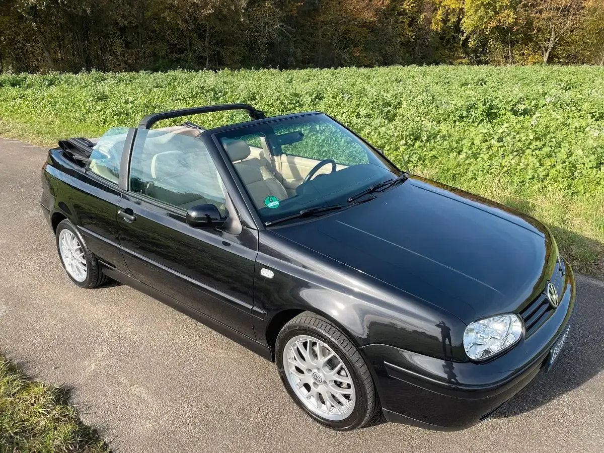 Gebraucht VW Golf 115 PS (84 kW) 2000 Schwarz Cabrio