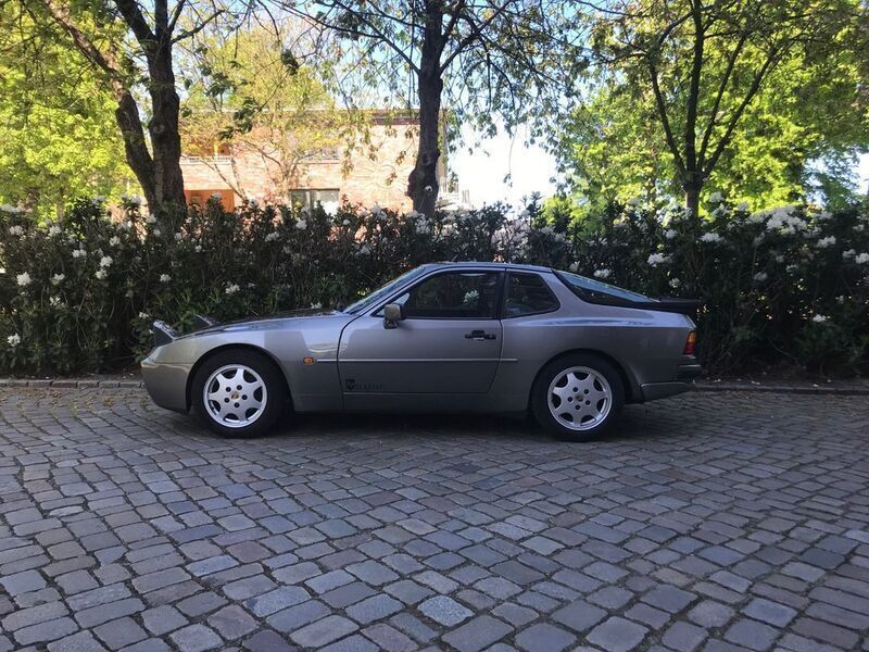Grau Gebraucht 1989 Porsche 944 S2 Coupé | 22.999 € - Bild 1/4