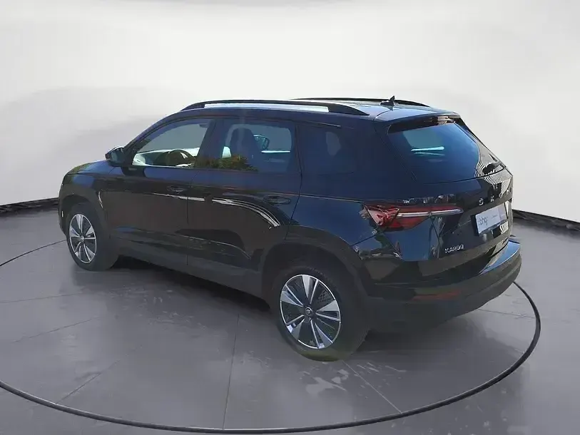 Gebraucht Skoda Karoq Tour 150 PS (110 kW) 2023 Schwarz SUV