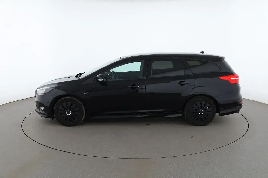 Gebraucht Ford Focus ST-Line 150 PS (110 kW) 2017 Schwarz Kombi