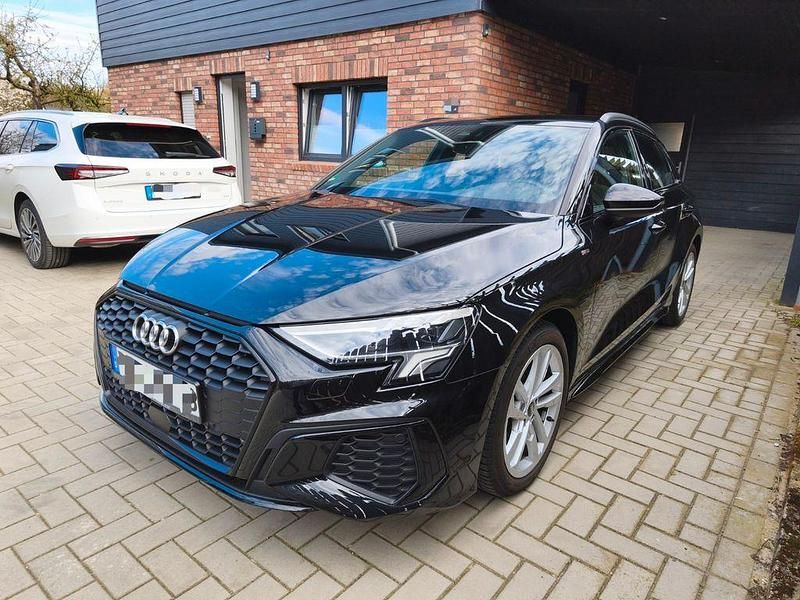 Gebraucht Audi A3 S-Line 150 PS (110 kW) 2022 Schwarz Limousine