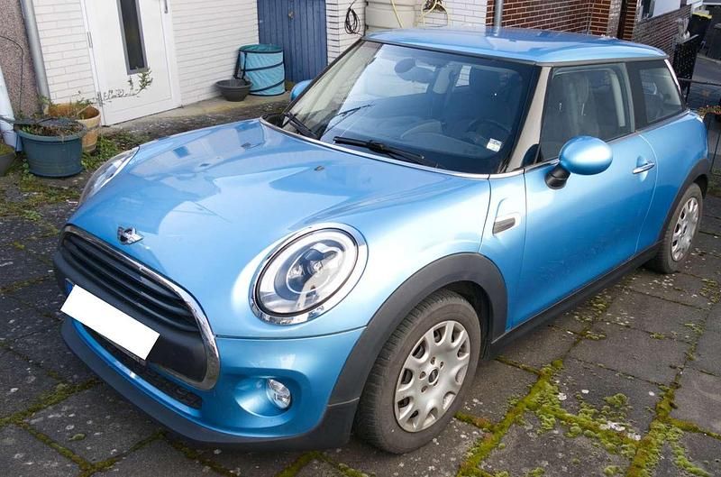 Usata Mini ONE 102 CV (75 kW) 2017 Blu Utilitaria