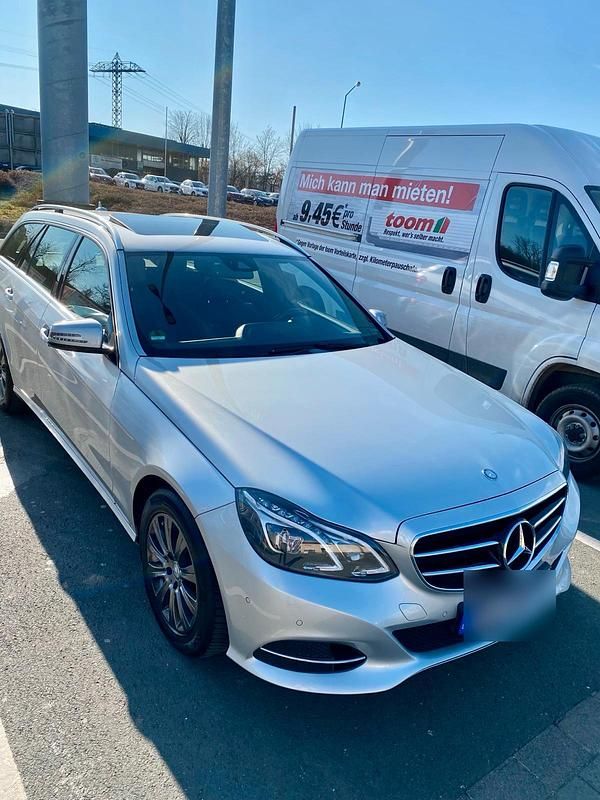 Gebraucht Mercedes E200 136 PS (100 kW) 2015 Grau Kombi