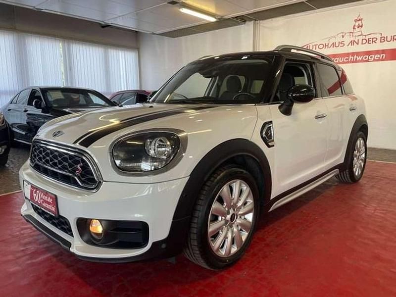 Gebraucht Mini Cooper SD Countryman 190 PS (139 kW) 2017 Light white SUV
