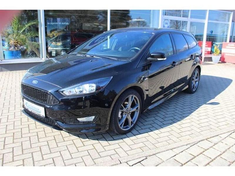 Gebraucht Ford Focus ST-Line 140 PS (102 kW) 2018 Schwarz Kombi