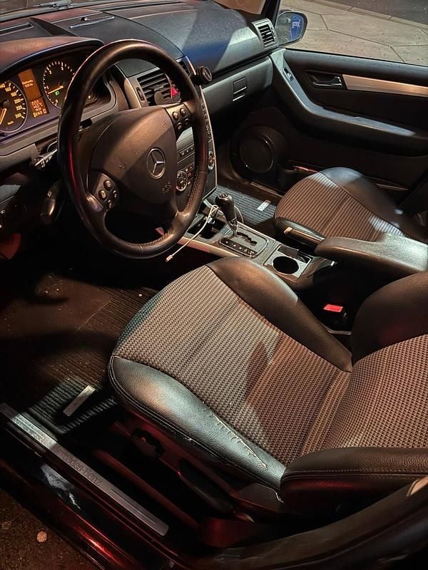 Gebraucht Mercedes A200 Avantgarde 140 PS (102 kW) 2007 Schwarz Limousine