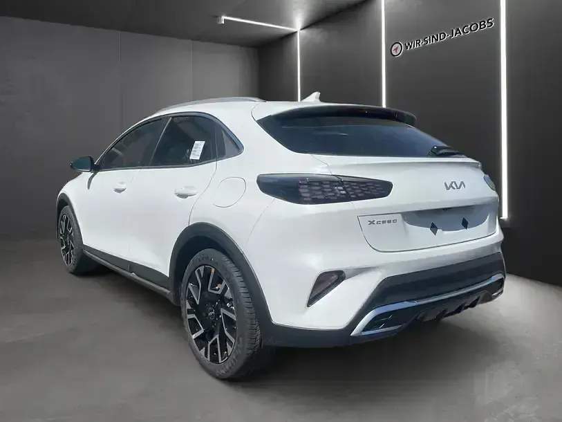 Neu Kia XCeed Comfort 150 PS (110 kW) 2026 Weiss SUV