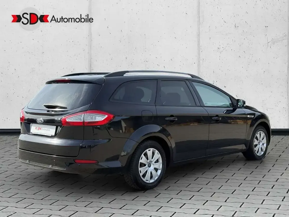Gebraucht Ford Mondeo 116 PS (85 kW) 2011 Schwarz Kombi