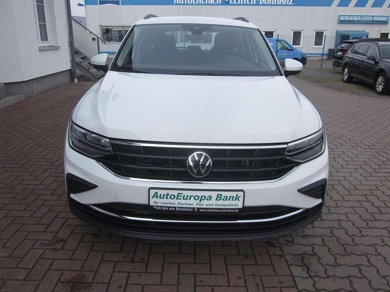Gebraucht VW Tiguan 150 PS (110 kW) 2022 Pure white SUV