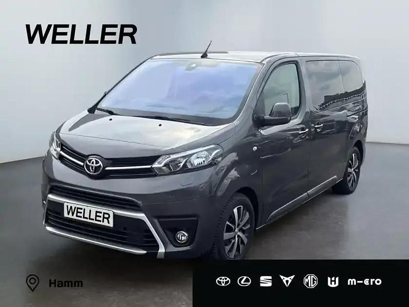 Basaltgrau Gebraucht 2022 Toyota Proace Team Van | 36.880 € (Etwas zu teuer) - Bild 1/3