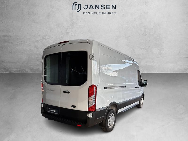 Gebraucht Ford Transit Trend 130 PS (95 kW) 2024 Weiß Van / Kleinbus