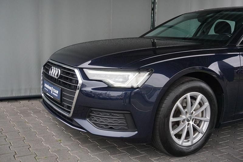 Gebraucht Audi A6 Ambiente 204 PS (150 kW) 2019 Firmamentblau metallic Kombi