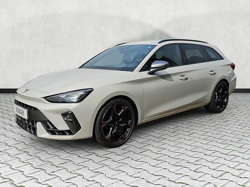 Neu Cupra Leon VZ 333 PS (244 kW) 2025 Taigagrau metallic Kombi