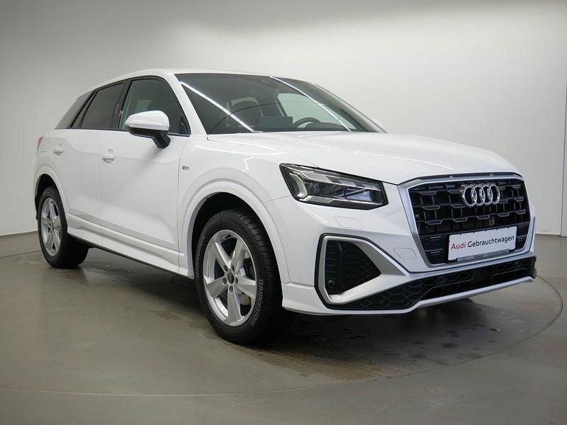Gebraucht Audi Q2 S-Line 150 PS (110 kW) 2024 Arkonaweiss SUV