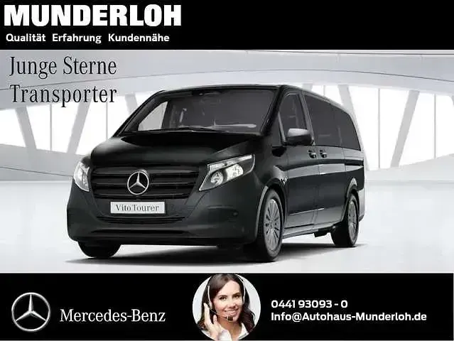 Gebraucht Mercedes Vito 163 PS (119 kW) 2025 Obsidianschwarz metallic Van