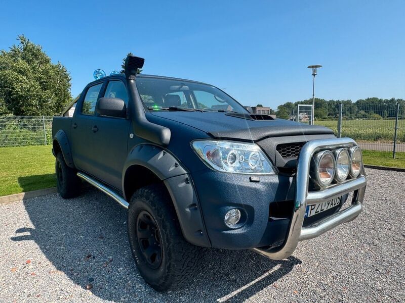 Blau Gebraucht 2008 Toyota HiLux Abholung | 18.900 € - Bild 1/4