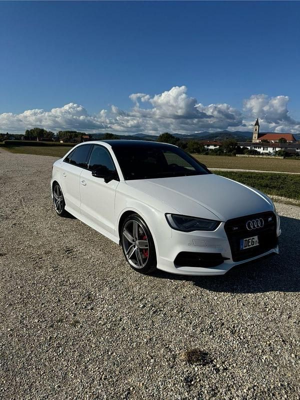 Gebraucht Audi S3 Sport 370 PS (272 kW) 2016 Weiß Limousine
