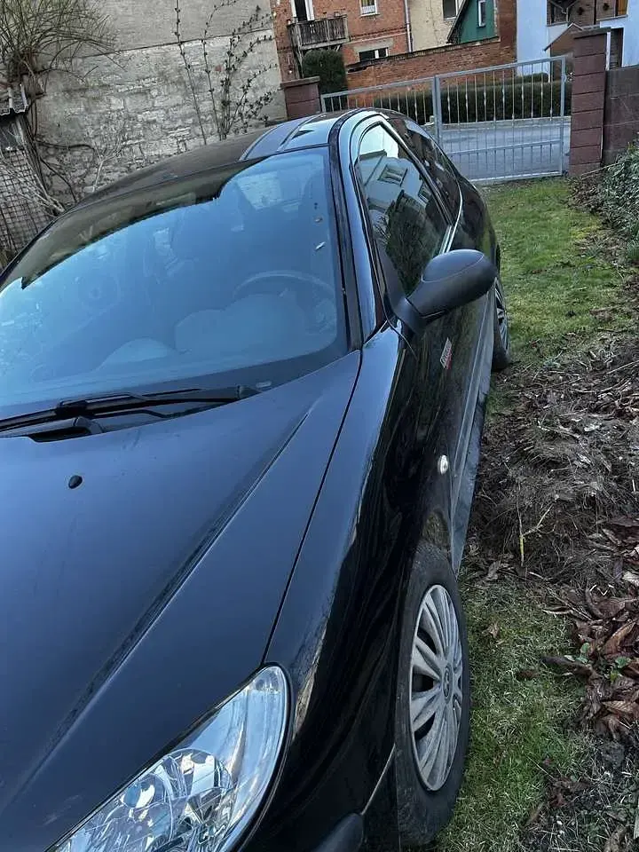 Gebraucht Peugeot 206 Filou 75 PS (55 kW) 2005 Schwarz Kleinwagen