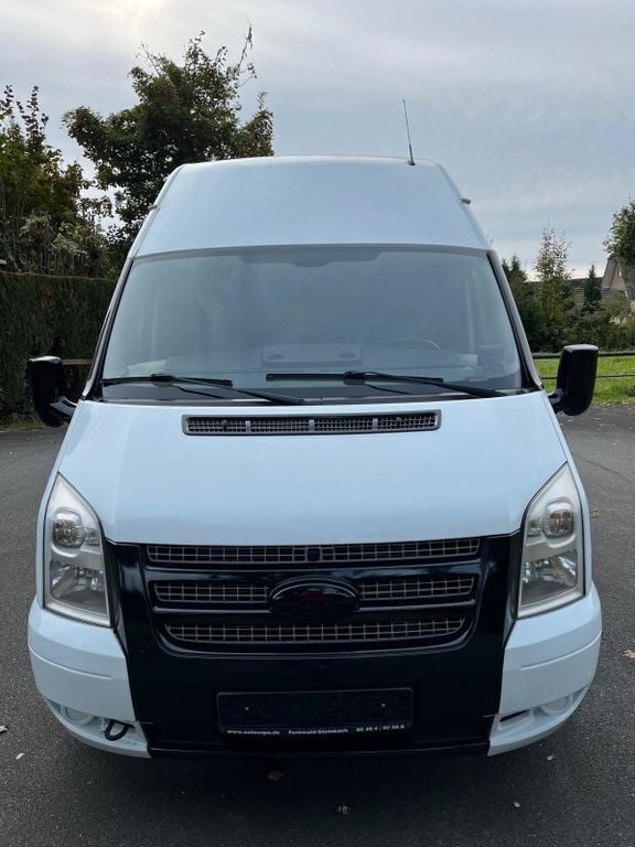 Weiß Gebraucht 2012 Ford Transit Van | 25.600 € - Bild 1/4