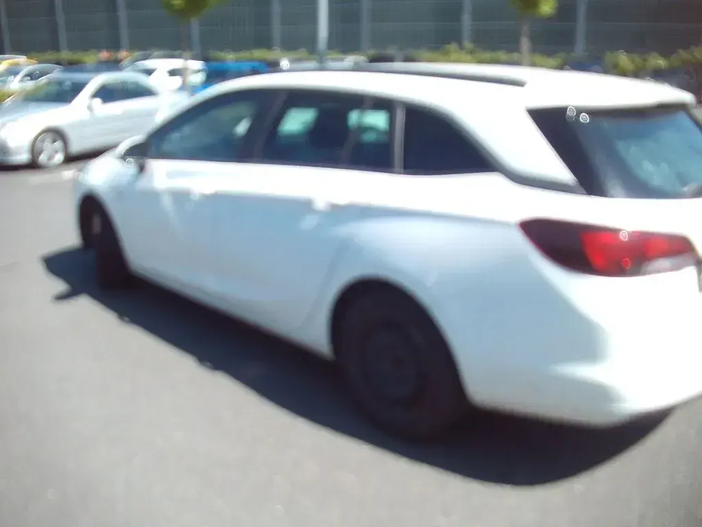 Gebraucht Opel Astra S 110 PS (80 kW) 2018 Weiß Kombi