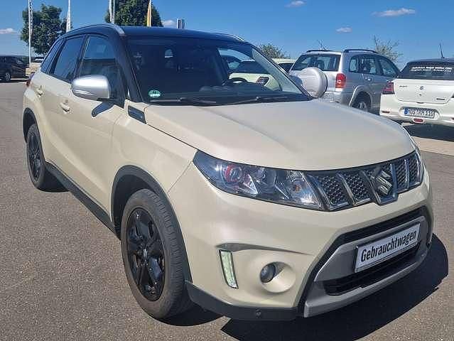 Beige Gebraucht 2018 Suzuki Vitara SUV | 14.450 € (Fairer Preis) - Bild 1/4