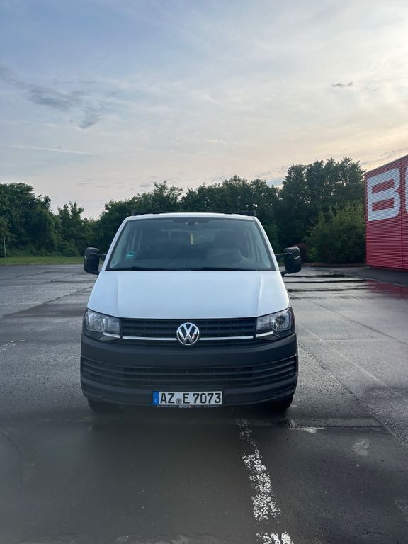Weiß Gebraucht 2016 VW T6 Van | 11.750 € (Superpreis) - Bild 1/4
