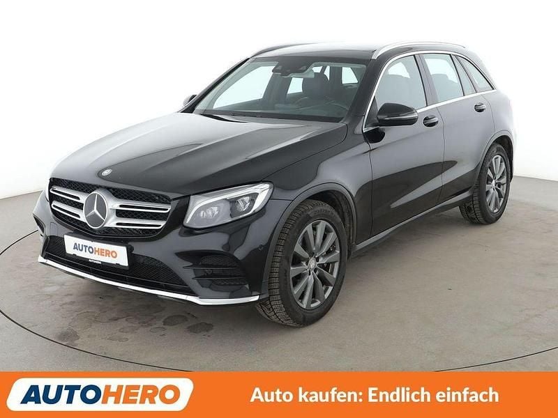 Schwarz Gebraucht 2015 Mercedes GLC250 AMG line SUV | 28.660 € (Fairer Preis) - Bild 1/3