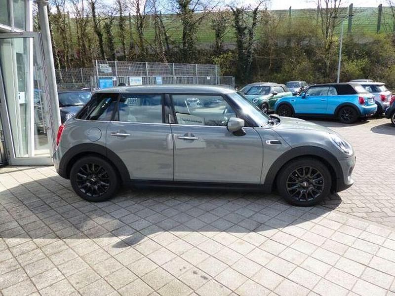Gebraucht Mini Cooper Pepper 100 PS (73 kW) 2017 Andere Kleinwagen