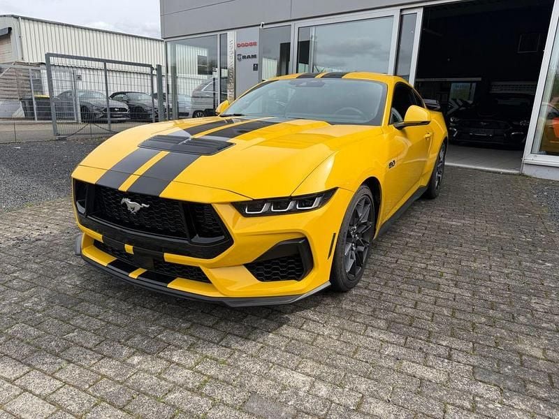 Gebraucht Ford Mustang GT Fastback 446 PS (328 kW) 2024 Gelb Coupé