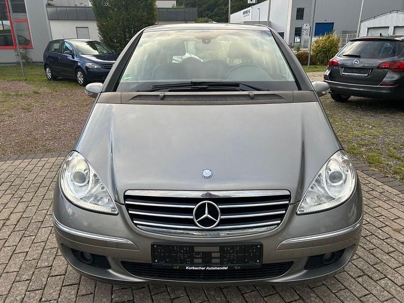 Gebraucht Mercedes A200 136 PS (100 kW) 2007 Grau Limousine