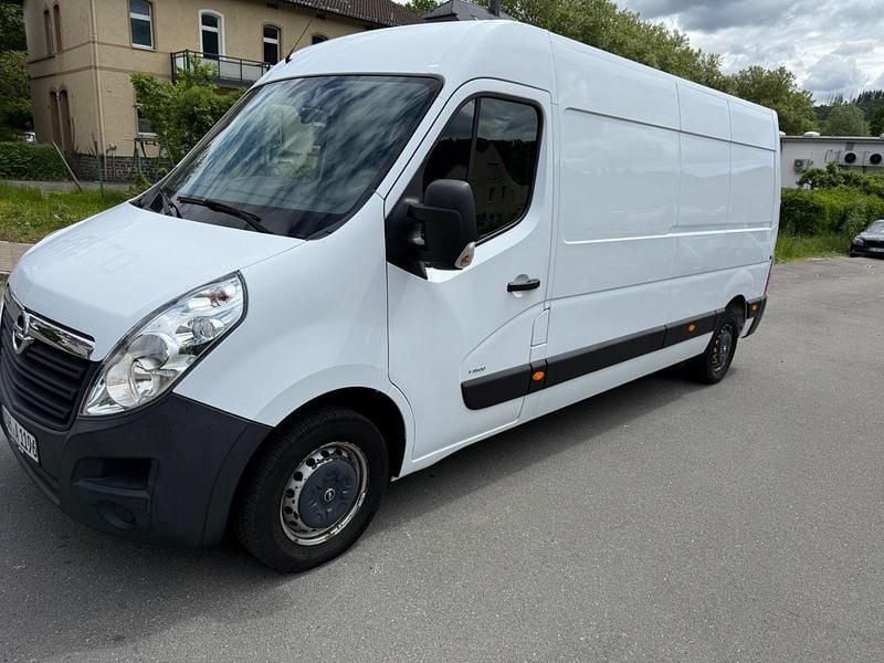 Weiß Gebraucht 2019 Opel Movano Van | 13.499 € (Guter Preis) - Bild 1/4