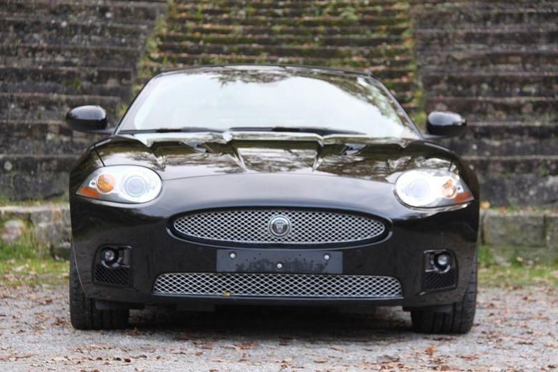 Gebraucht Jaguar XKR 416 PS (305 kW) 2008 Schwarz Cabrio