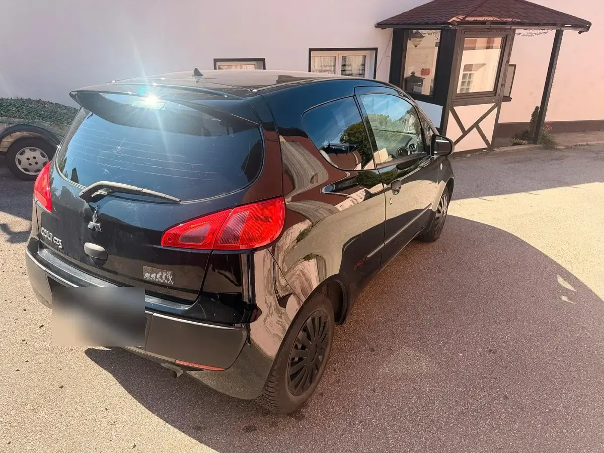 Gebraucht Mitsubishi Colt 95 PS (69 kW) 2007 Schwarz Kleinwagen