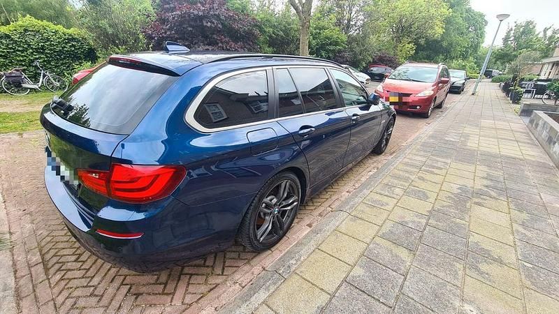 Gebraucht BMW 520 184 PS (135 kW) 2012 Blau Kombi