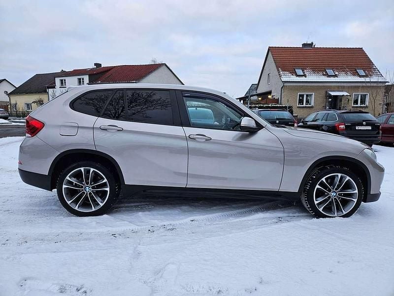 Gebraucht BMW X1 184 PS (135 kW) 2012 Kaschmirsilber metallic SUV