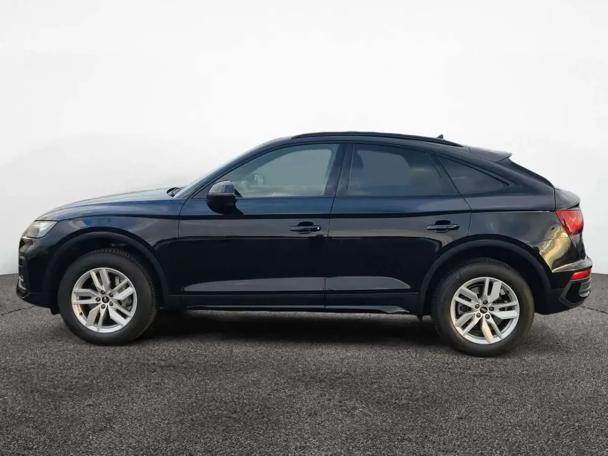 Gebraucht Audi Q5 Advanced 204 PS (150 kW) 2022 Mythosschwarz metallic SUV