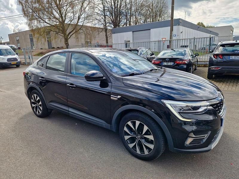 Gebraucht Renault Arkana 145 PS (106 kW) 2023 Schwarz SUV
