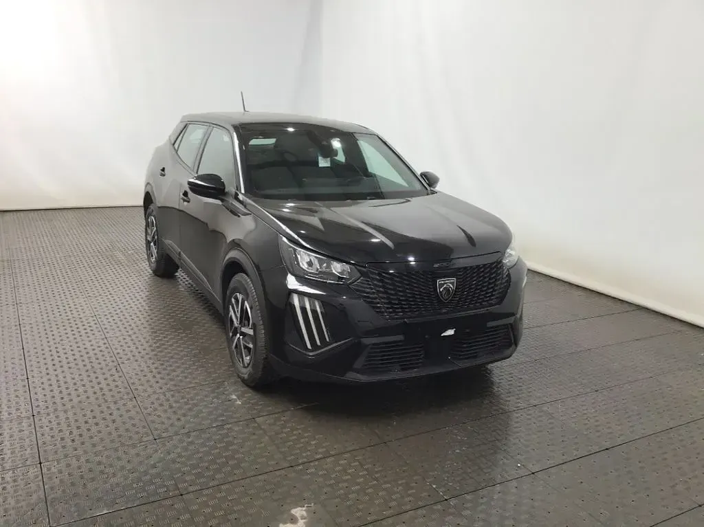 Gebraucht Peugeot 2008 Active 101 PS (74 kW) 2024 SUV