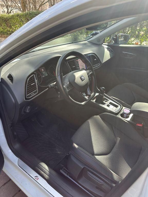 Gebraucht Seat Leon FR 150 PS (110 kW) 2018 Weiß Limousine