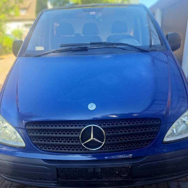 Blau Gebraucht 2007 Mercedes Vito Van | 6.500 € (Fairer Preis) - Bild 1/4