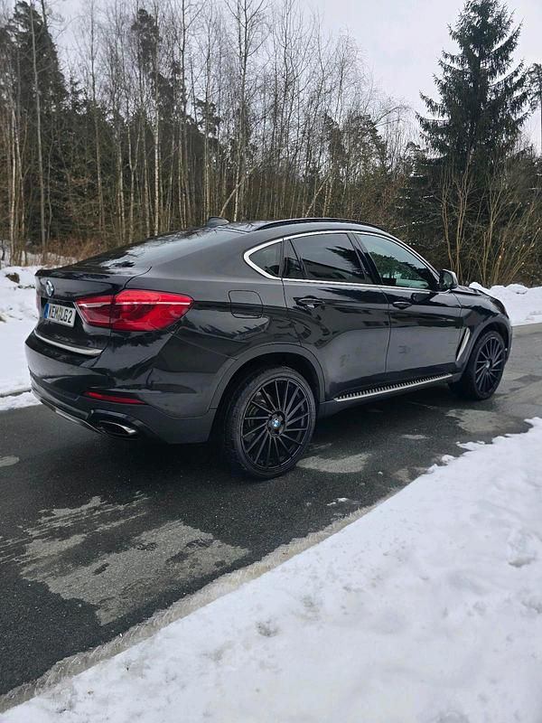 Gebraucht BMW X6 580 PS (426 kW) 2015 Schwarz SUV