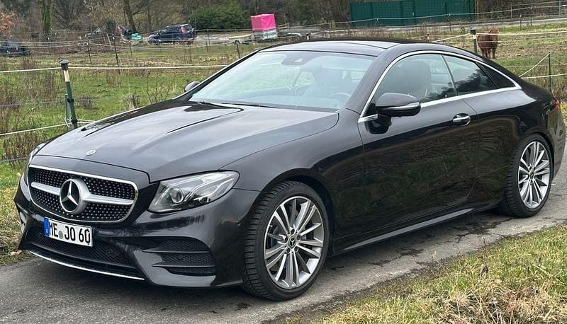 Gebraucht Mercedes E400 AMG 333 PS (244 kW) 2018 Schwarz Coupé