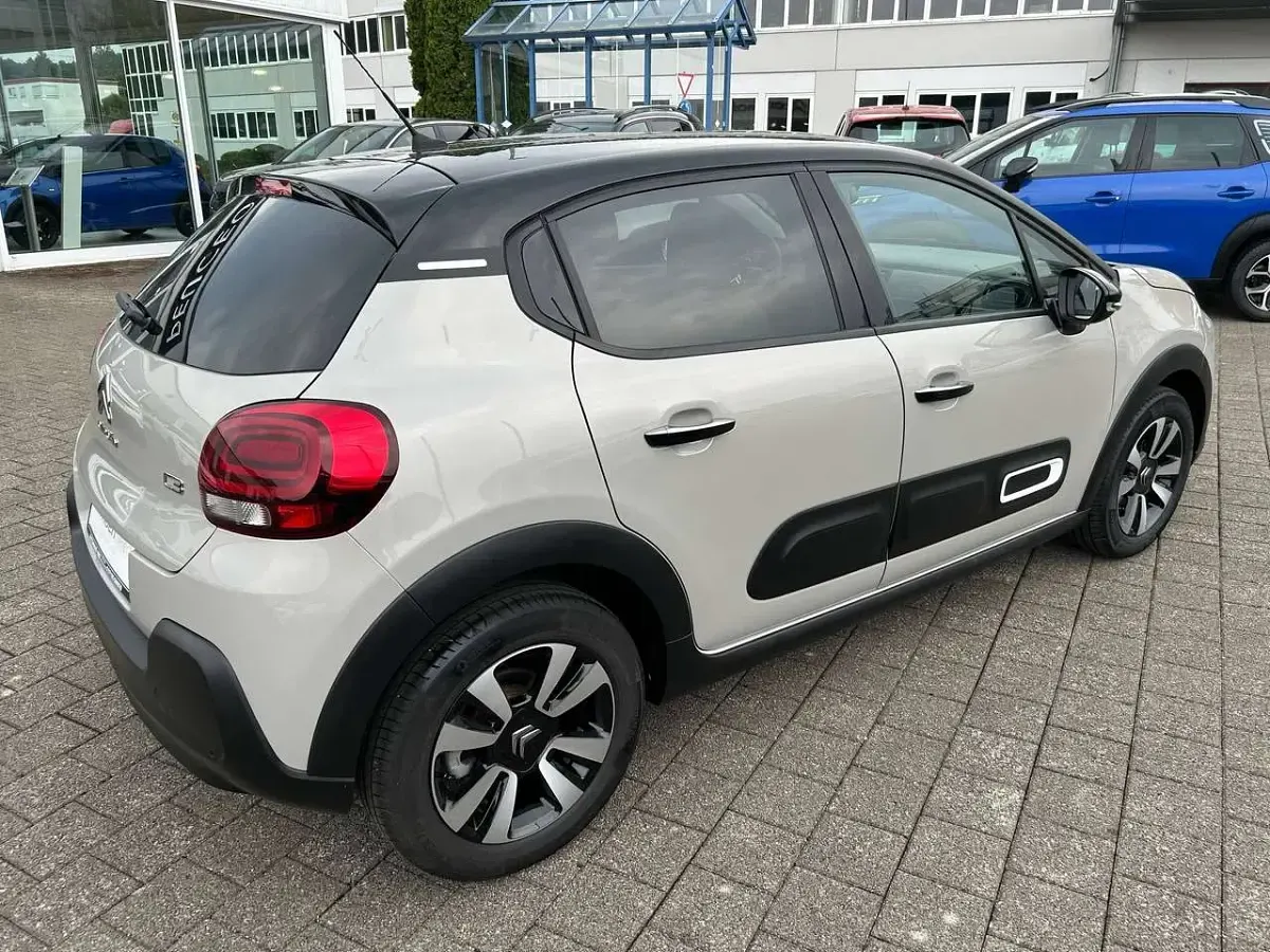 Gebraucht Citroën C3 PureTech 110 PS (80 kW) 2024 Sand beige Kleinwagen