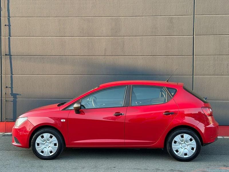 Gebraucht Seat Ibiza Reference 69 PS (50 kW) 2015 Rot Limousine