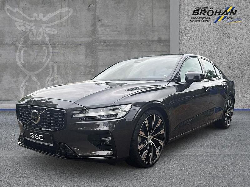 Platinum grey / metallic Gebraucht 2023 Volvo S60 Plus Limousine | 34.980 € (Guter Preis) - Bild 1/4