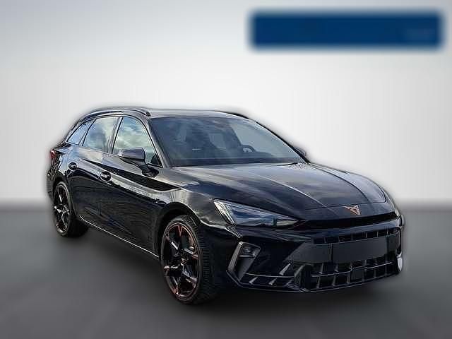 Schwarz metallic Gebraucht 2024 Cupra Leon VZ | 45.170 € (Fairer Preis) - Bild 1/4