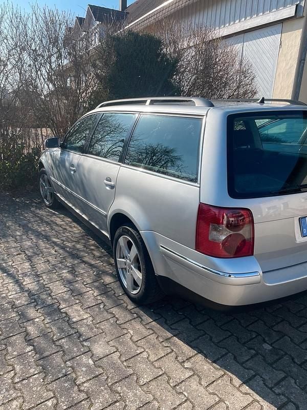 Gebraucht VW Passat 150 PS (110 kW) 2002 Silber Kombi