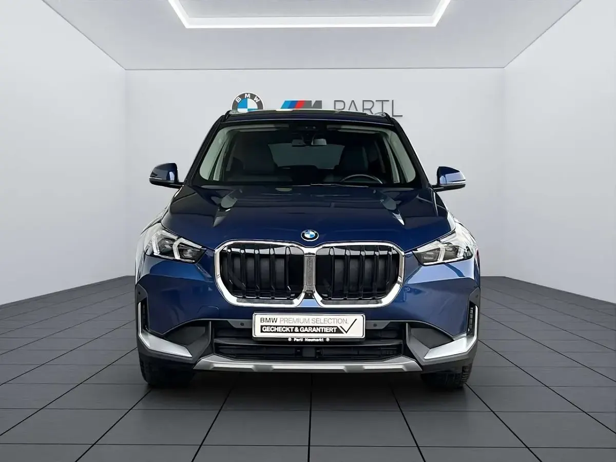 Gebraucht BMW X1 Sport Line 156 PS (114 kW) 2025 Phytonicblau SUV