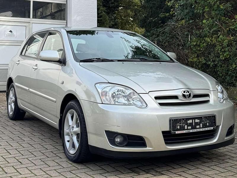Silber Gebraucht 2005 Toyota Corolla Sol Kleinwagen | 5.500 € (Etwas zu teuer) - Bild 1/4