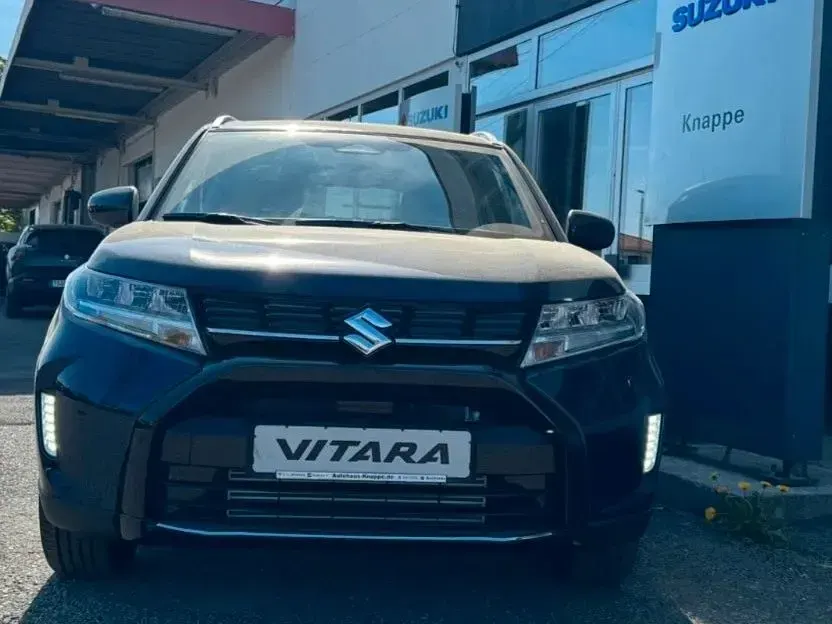 Gebraucht Suzuki Vitara Comfort 110 PS (80 kW) 2026 Blau SUV